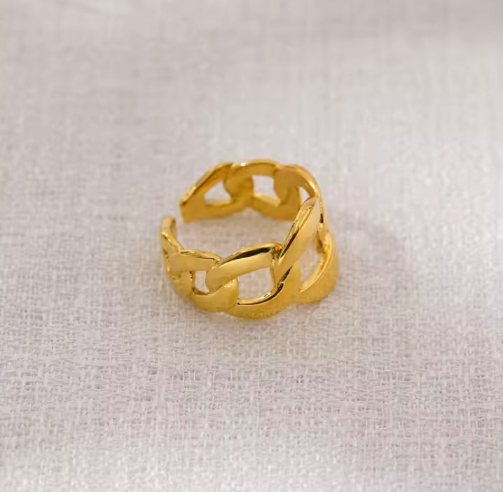 Kodie Chain Ring